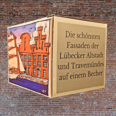 Porzellanbecher "Lübeck und Travemünde"